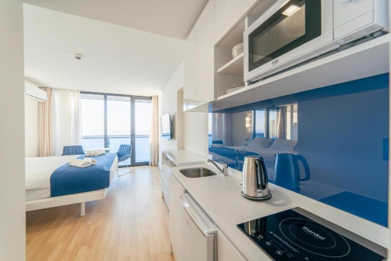 Panoramic Sea And City View Aparthotel In Orbi City 巴统 外观 照片