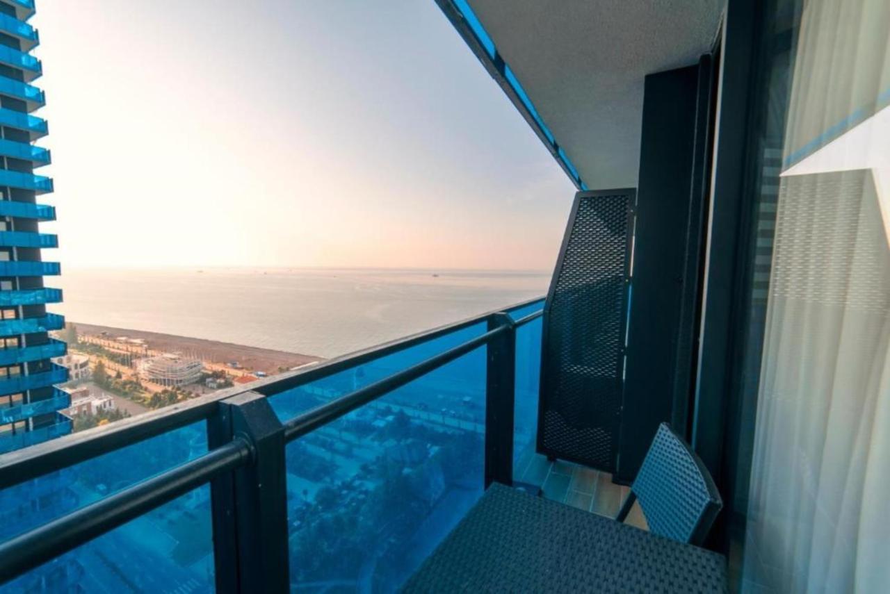 Panoramic Sea And City View Aparthotel In Orbi City 巴统 外观 照片
