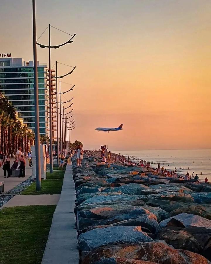 Panoramic Sea And City View Aparthotel In Orbi City 巴统 外观 照片